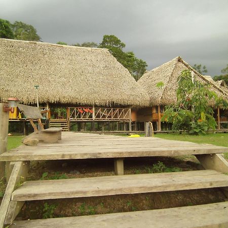 Aguas Negras River Lodge Puerto Montufar Exterior foto